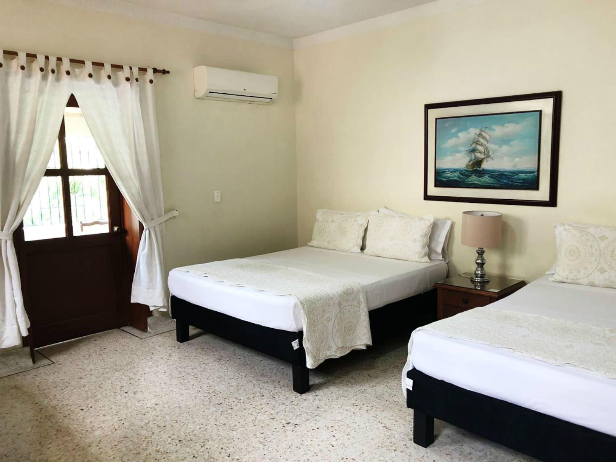 Hotel Stein Colonial カリ エクステリア 写真