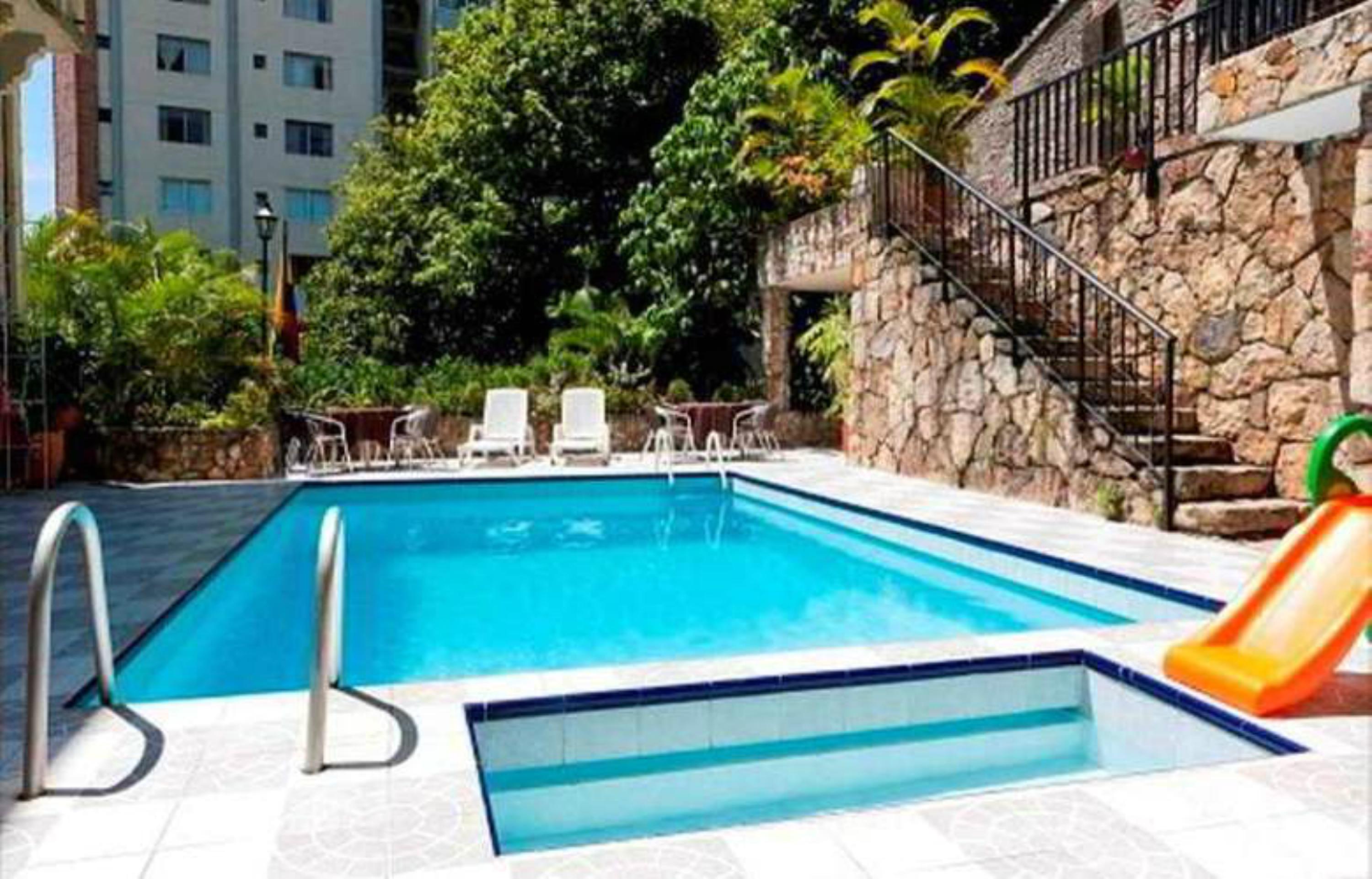 Hotel Stein Colonial カリ エクステリア 写真